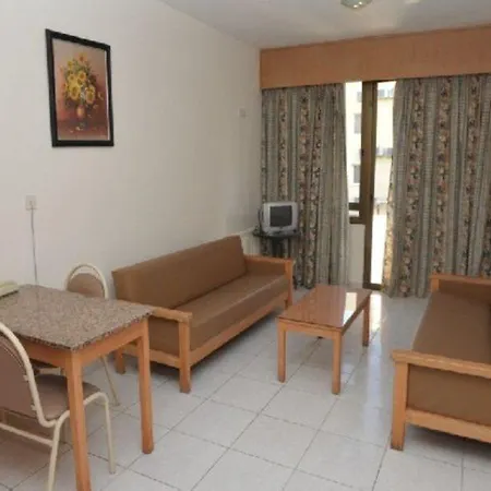 Hotel apartamentowy Tasiana Star Complex 2*